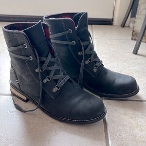 Black Kodiak Canora Plaid Waterproof Boots